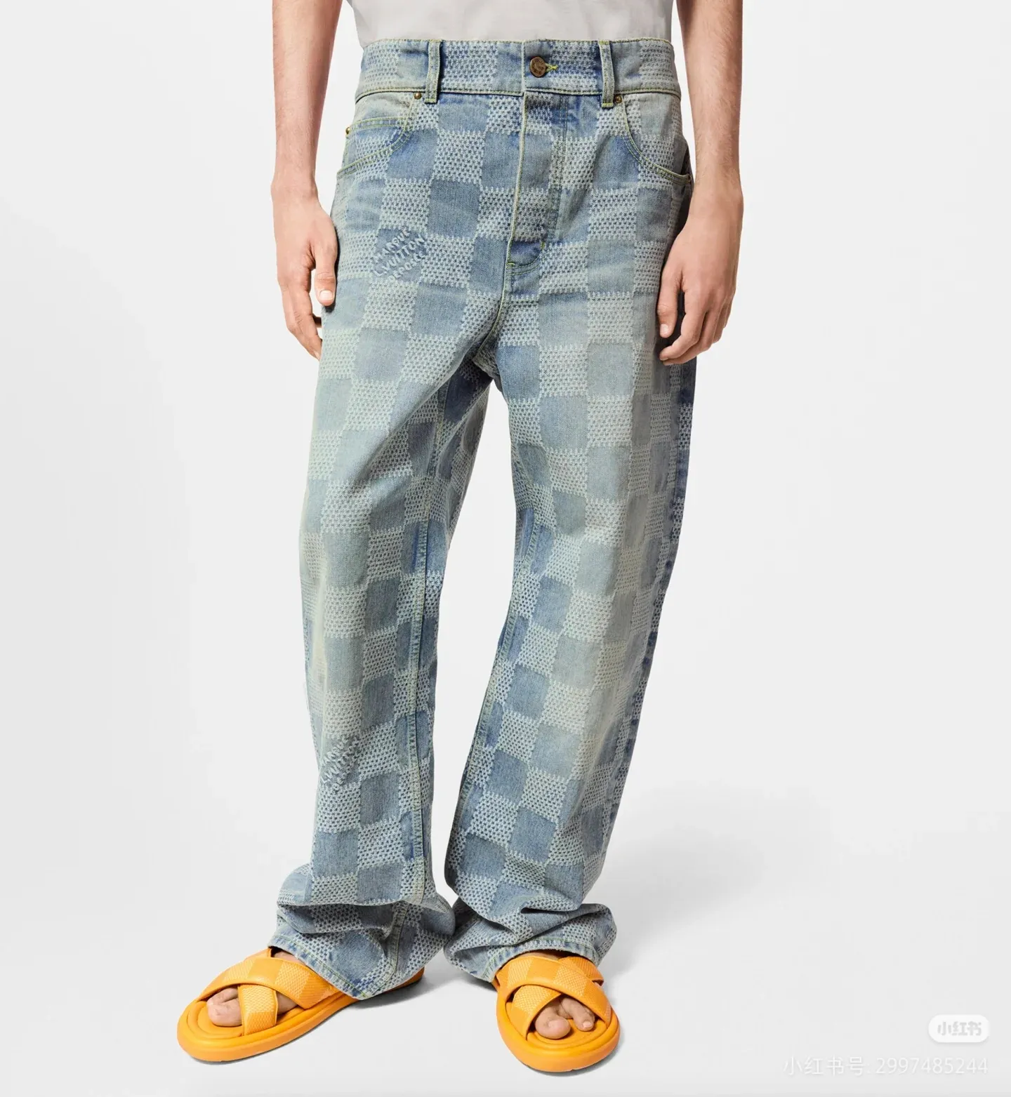 Louis Vuitton/